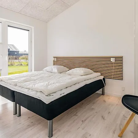 10 Person In Tatil Evi